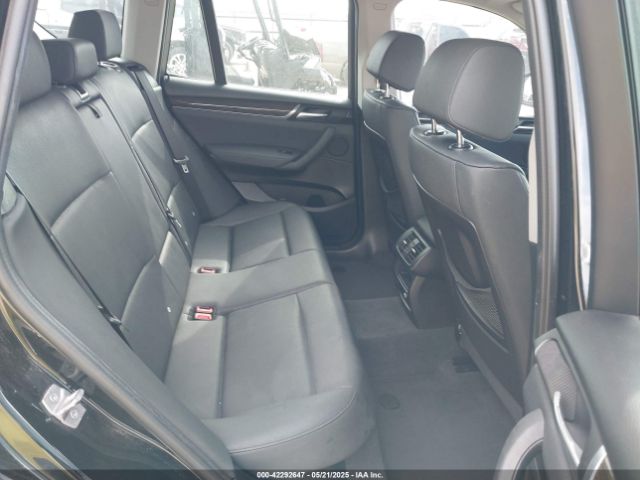 2016 BMW X3 5UXWX9C51G0D71570 Photo 7