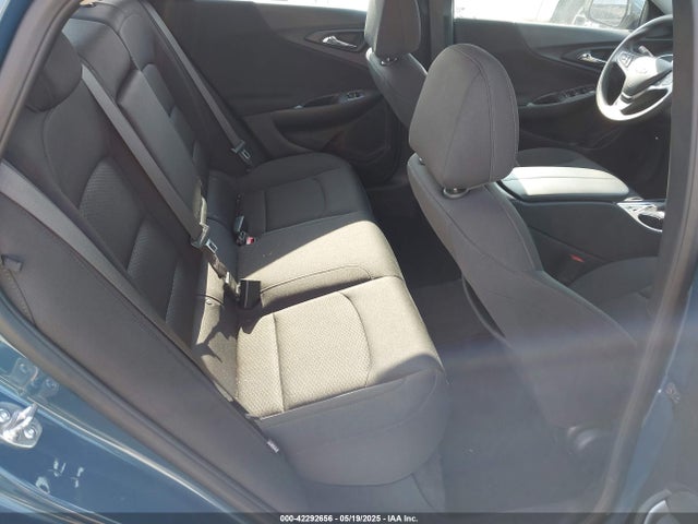 1G1ZD5ST2SF132346 Chevrolet Malibu Fwd 1lt