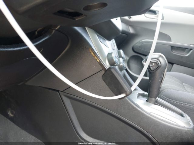 1G1JC6SG3E4147561 Chevrolet Sonic Lt Auto
