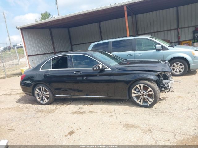 55SWF4JB4JU275226 Mercedes-Benz C 300