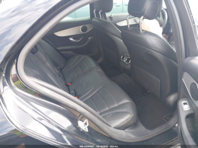 55SWF4JB4JU275226 Mercedes-Benz C 300
