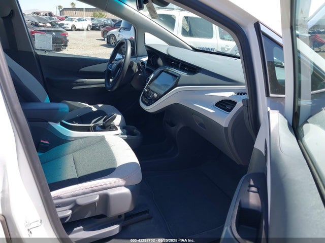 1G1FW6S02J4109586 Chevrolet 2018