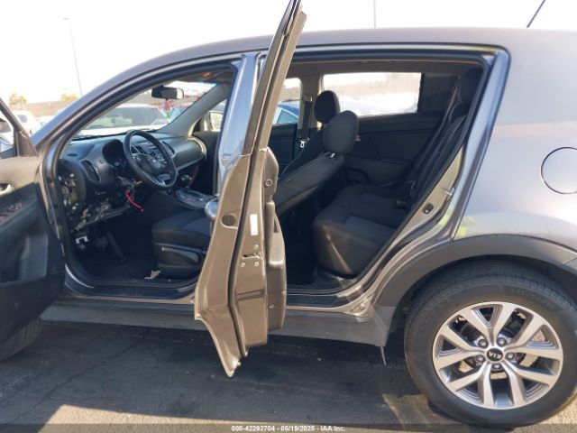 KNDPB3AC1G7873325 KIA Sportage Lx