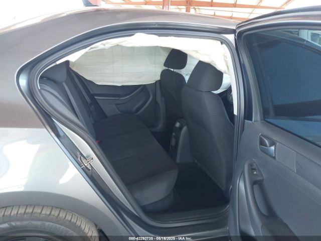 3VW2K7AJ8FM316381 Volkswagen Jetta