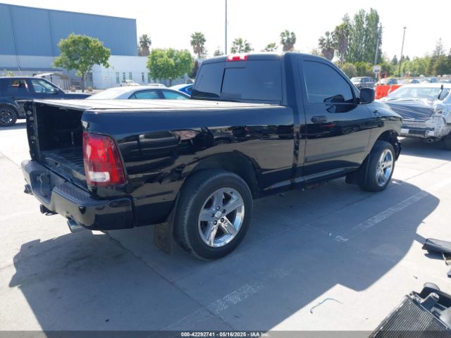 3C6JR7AT6EG251126 RAM 1500 Express