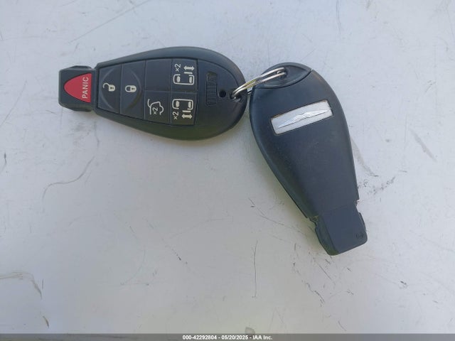 2C4RC1BG4ER402826 Chrysler 2014