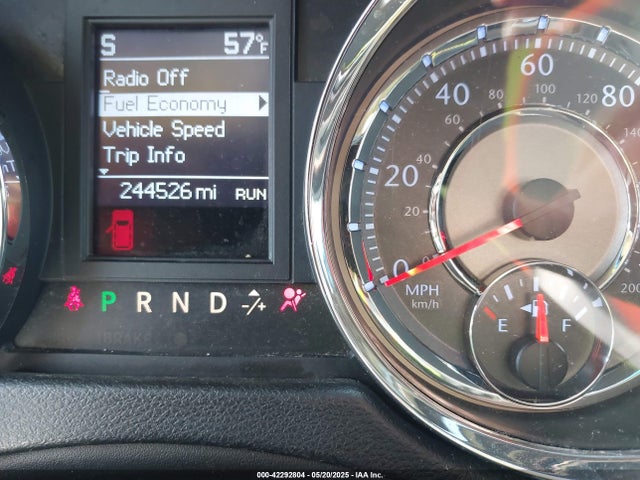 2C4RC1BG4ER402826 Chrysler 2014