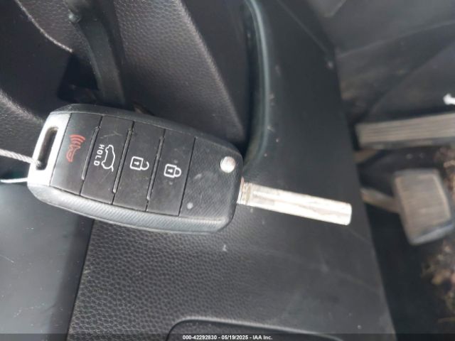 KNDJN2A21G7289568 KIA Soul