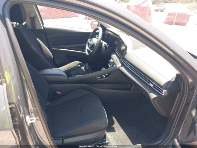 KMHLM4DG2RU655715 Hyundai ELANTRA SEL