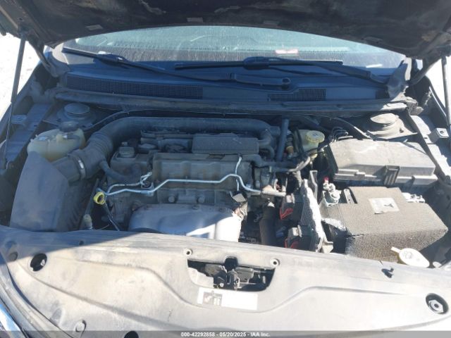 1C3CCCFB5GN192631 Chrysler 2016