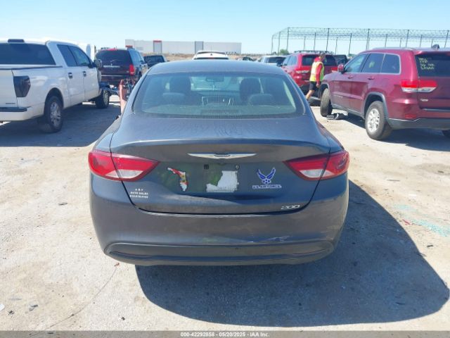 1C3CCCFB5GN192631 Chrysler 2016