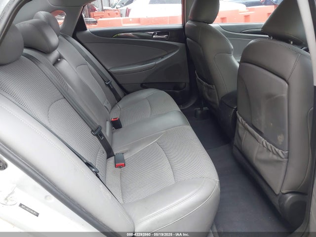 Hyundai SONATA SE 2014 5NPEC4AB7EH862825 Image 32