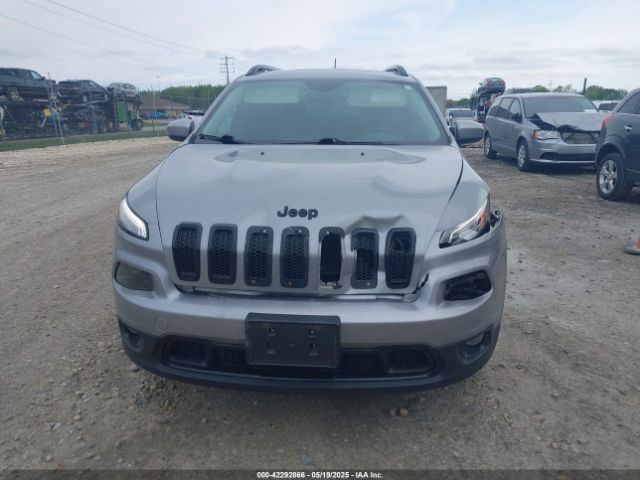 1C4PJMCB5EW296461 Jeep Cherokee Altitude