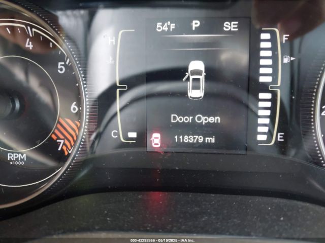 1C4PJMCB5EW296461 Jeep Cherokee Altitude