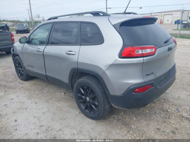 1C4PJMCB5EW296461 Jeep Cherokee Altitude