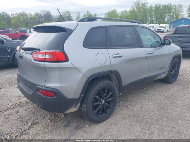 1C4PJMCB5EW296461 Jeep Cherokee Altitude