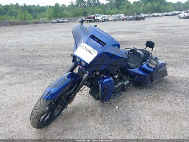 2019 HARLEY-DAVIDSON FLHXS 1HD1KRP10KB619463 Photo 1