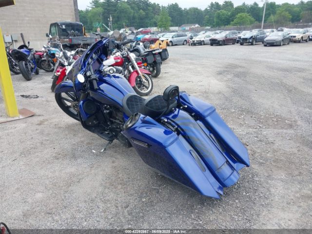 2019 HARLEY-DAVIDSON FLHXS 1HD1KRP10KB619463 Photo 2