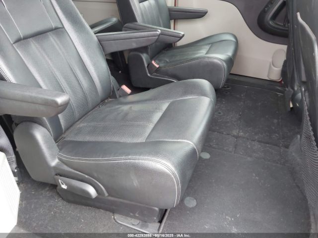 2C4RC1CG4FR547655 Chrysler Town & Country Touring-l