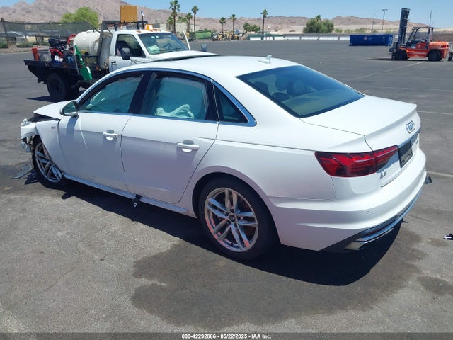 Audi A4 2020 WAUENAF47LN008396 Image 3