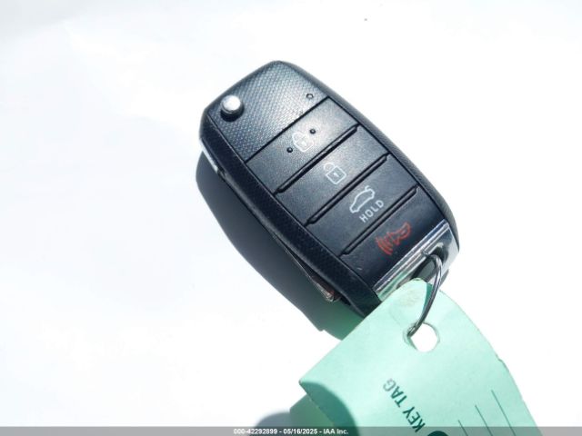 KNAGT4L31G5086657 KIA Optima Lx