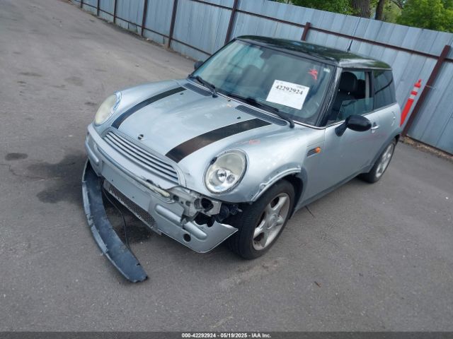 2004 MINI COOPER WMWRC33444TJ58048 Photo 1
