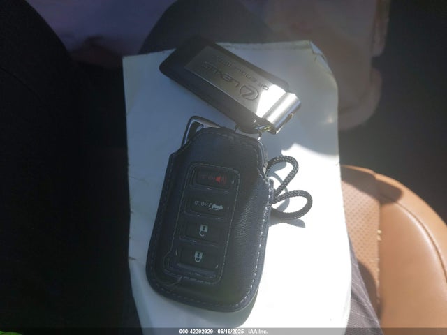 JTJBARBZ2J2149602 Lexus NX 300