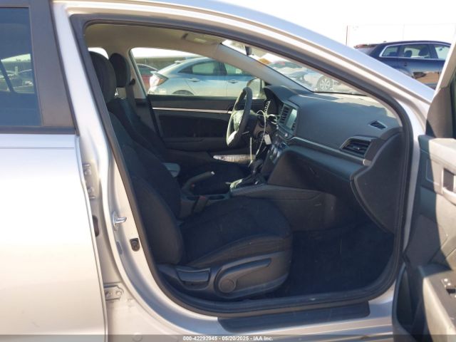 5NPD84LF8KH478075 Hyundai ELANTRA SEL