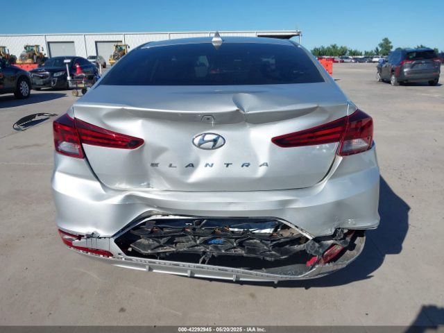 5NPD84LF8KH478075 Hyundai ELANTRA SEL