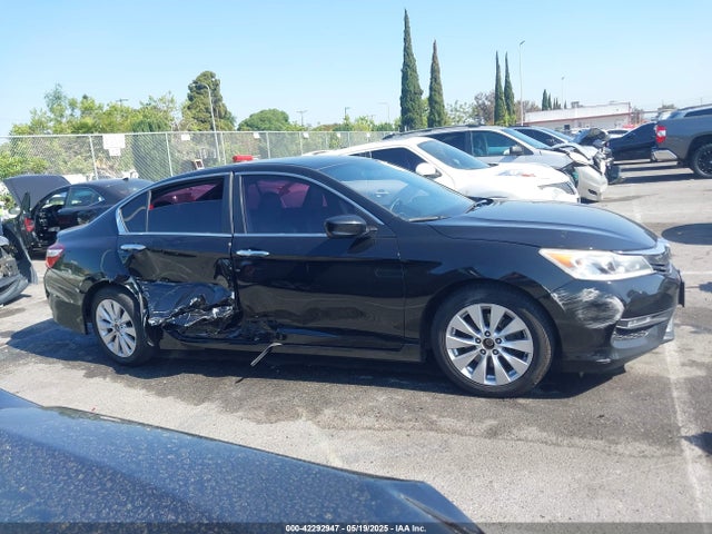 Honda Accord Sport 2017 1HGCR2F55HA256126 Image 13