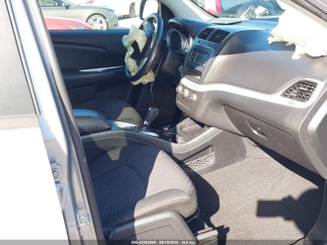 3C4PDCABXGT175521 Dodge JOURNEY SE