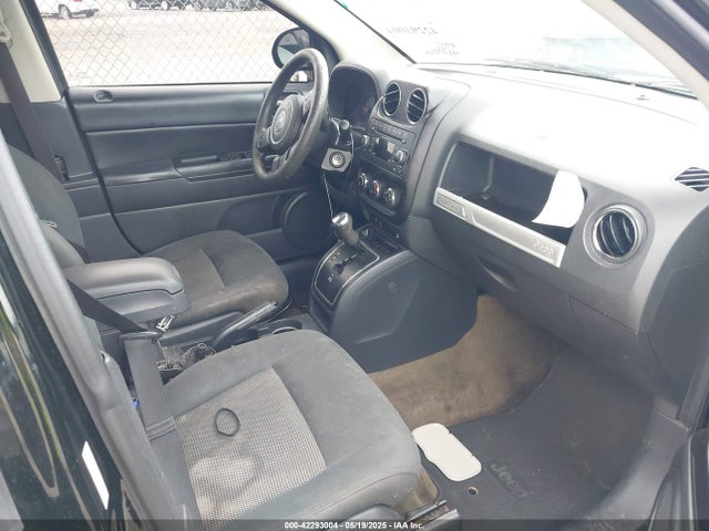 1C4NJCBA3HD146648 Jeep Compass