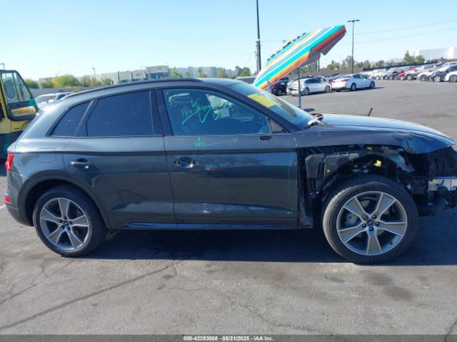 WA1CNAFY7K2117092 Audi Q5 45 Premium