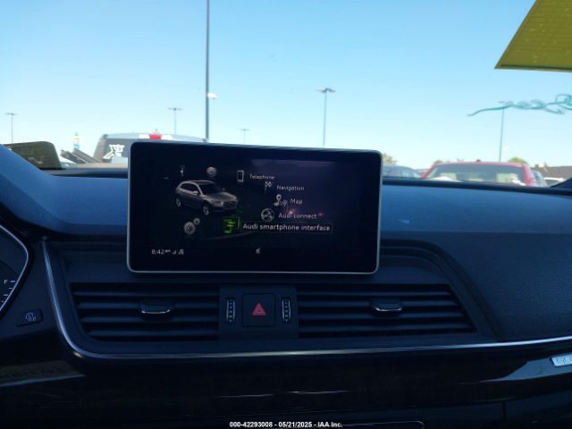 WA1CNAFY7K2117092 Audi Q5 45 Premium