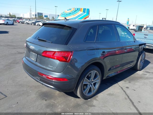 WA1CNAFY7K2117092 Audi Q5 45 Premium