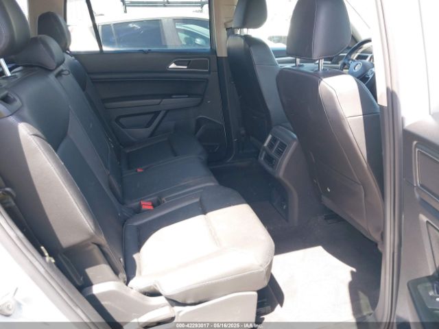 1V2DP2CA3JC599181 Volkswagen 2.0 tsi