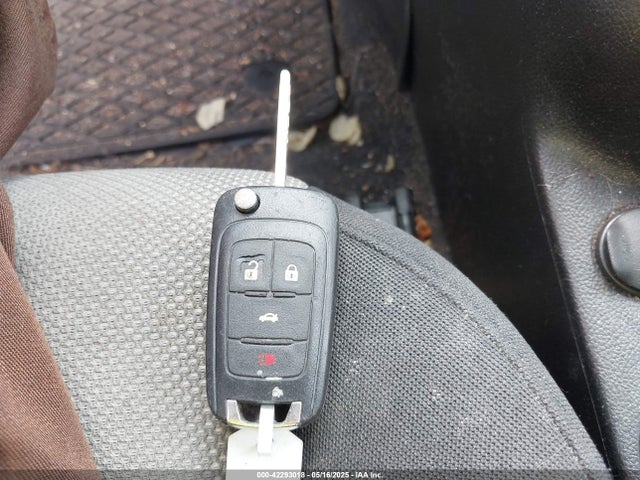 1G1PA5SG2E7188322 Chevrolet Cruze Ls Auto
