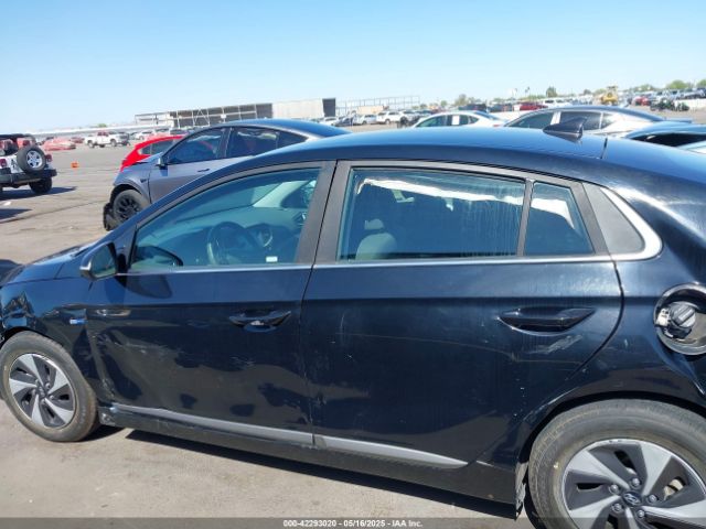 KMHC75LC7HU024498 Hyundai Ioniq Hybrid Sel