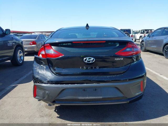 KMHC75LC7HU024498 Hyundai Ioniq Hybrid Sel