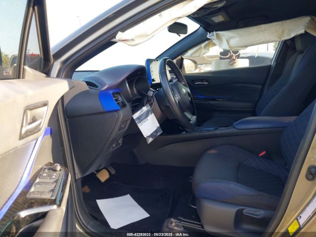 NMTKHMBX1MR133810 Toyota 3zr-fae