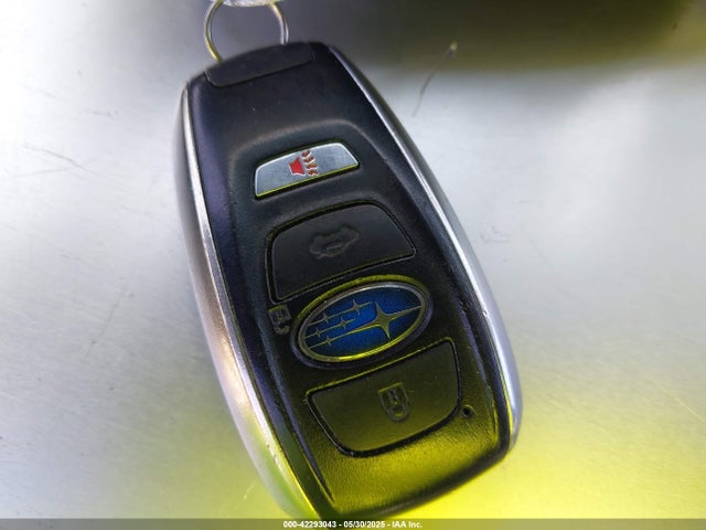 4S3GTAT65L3709215 Subaru 2020