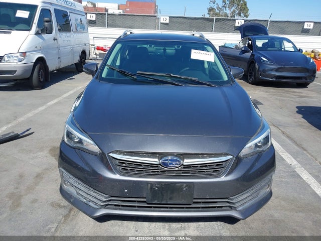 4S3GTAT65L3709215 Subaru 2020