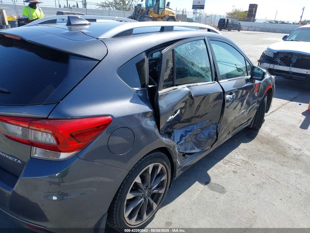 4S3GTAT65L3709215 Subaru 2020