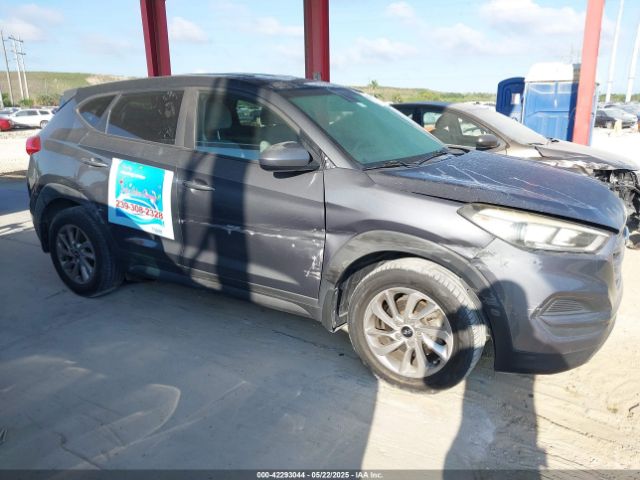 KM8J23A41HU576715 Hyundai TUCSON SE