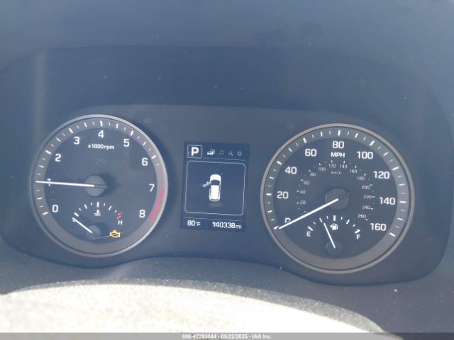 KM8J23A41HU576715 Hyundai TUCSON SE