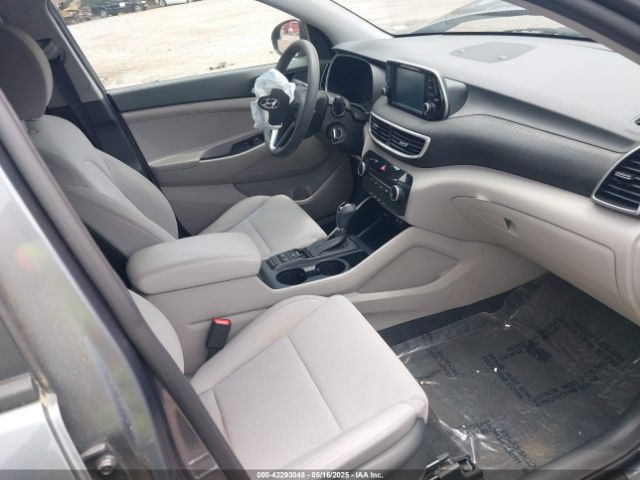 2019 HYUNDAI TUCSON KM8J23A48KU843713 Photo 4