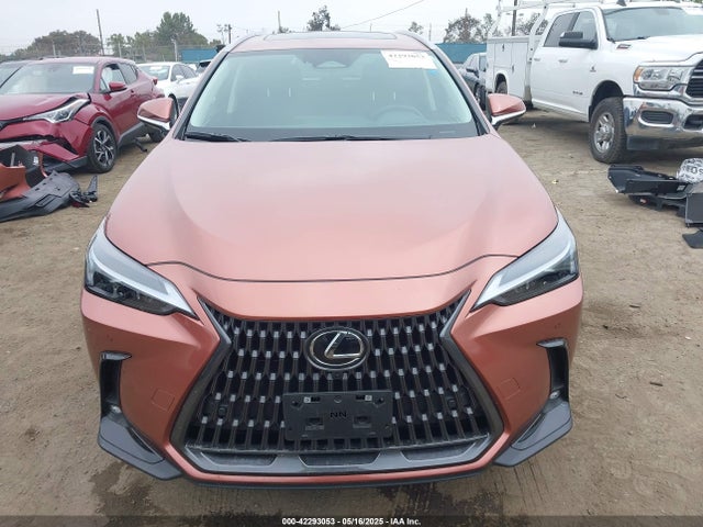 2T2GKCEZ1SC040979 Lexus Nx 350h Premium