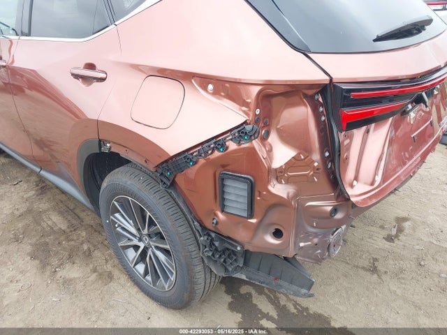 2T2GKCEZ1SC040979 Lexus Nx 350h Premium