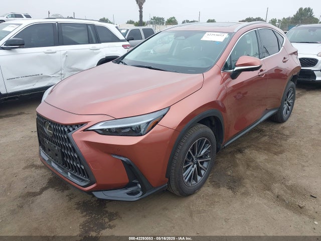 2T2GKCEZ1SC040979 Lexus Nx 350h Premium