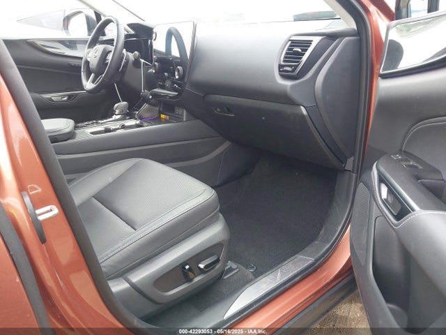 2T2GKCEZ1SC040979 Lexus Nx 350h Premium